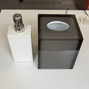 Jonathan Adler White and Gray Bath Accessory Set